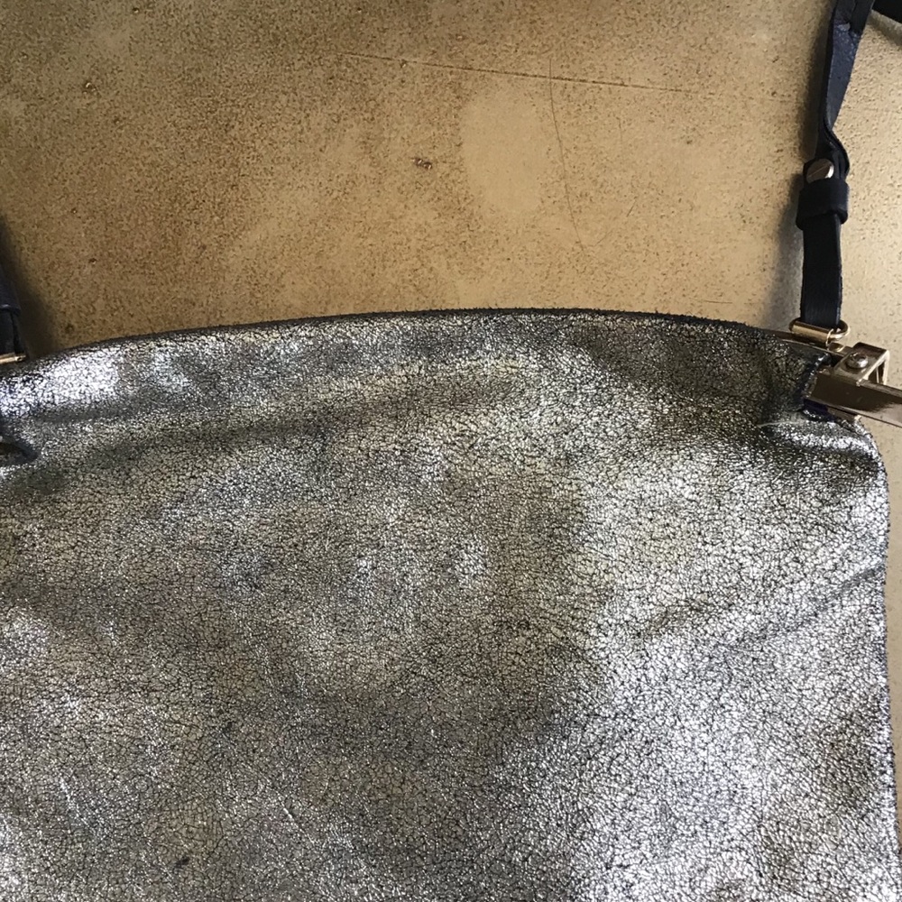 Handbag - Picture 2 of 4
